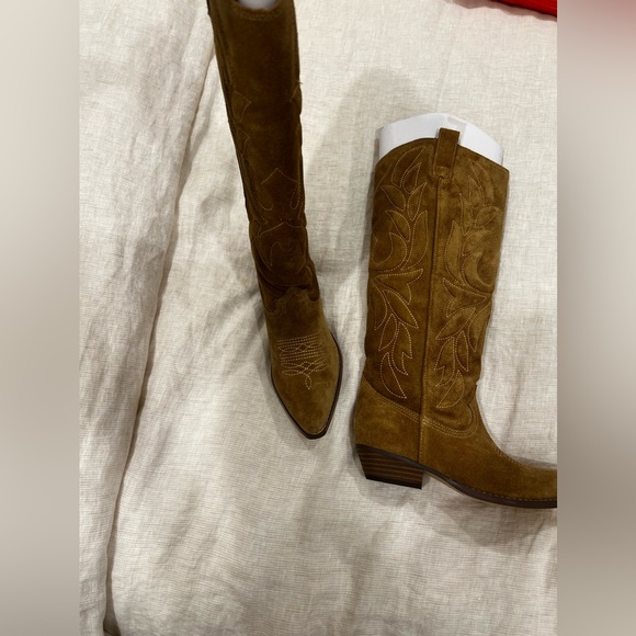 Cowgirl boots - Picture 2 of 5